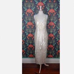 Karen Millen Cream Sequin Rosette Plunge Party Cocktail Dress Nwt US 6